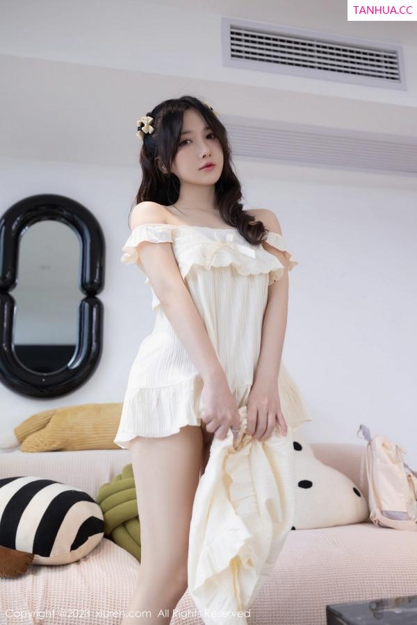 鱼子酱fish  [XiuRen]高清写真图 2023.04.21 No.6615 鱼子酱Fish 清爽美腿第14张图片